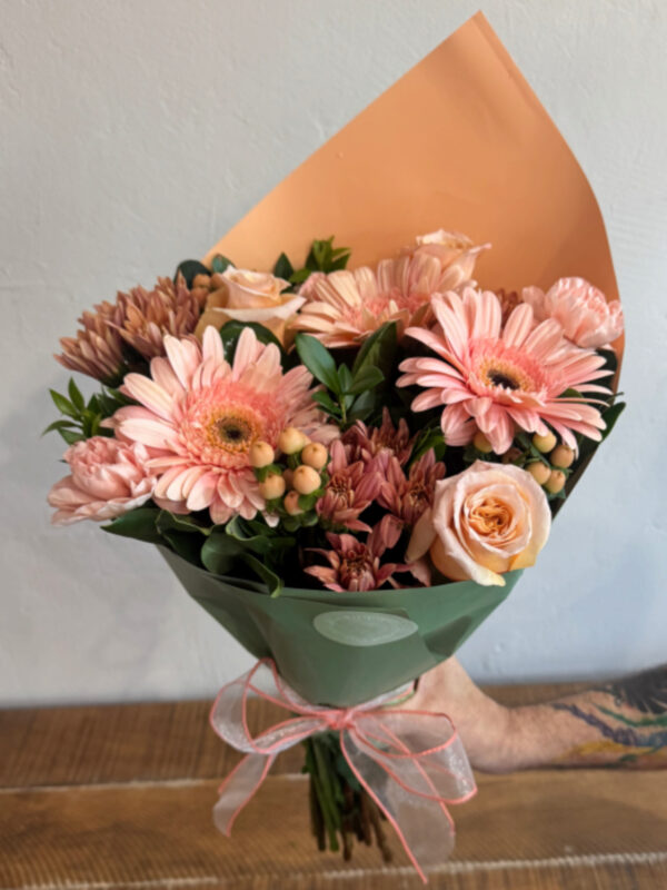 Monochrome bouquet peach